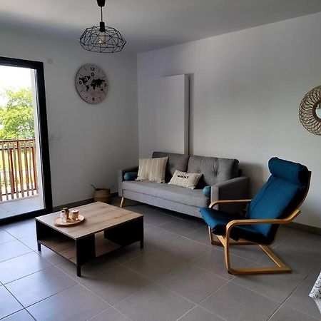 Location De Vacances A Andernos - Appartement 2 Chambres Dans Residence Neuve מראה חיצוני תמונה