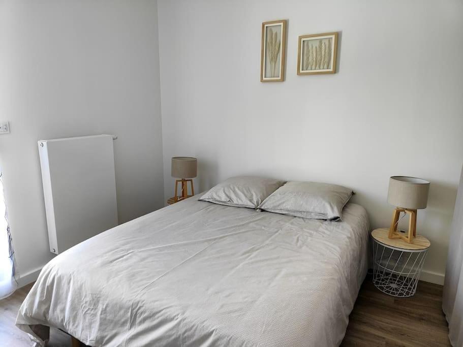 Location De Vacances A Andernos - Appartement 2 Chambres Dans Residence Neuve מראה חיצוני תמונה